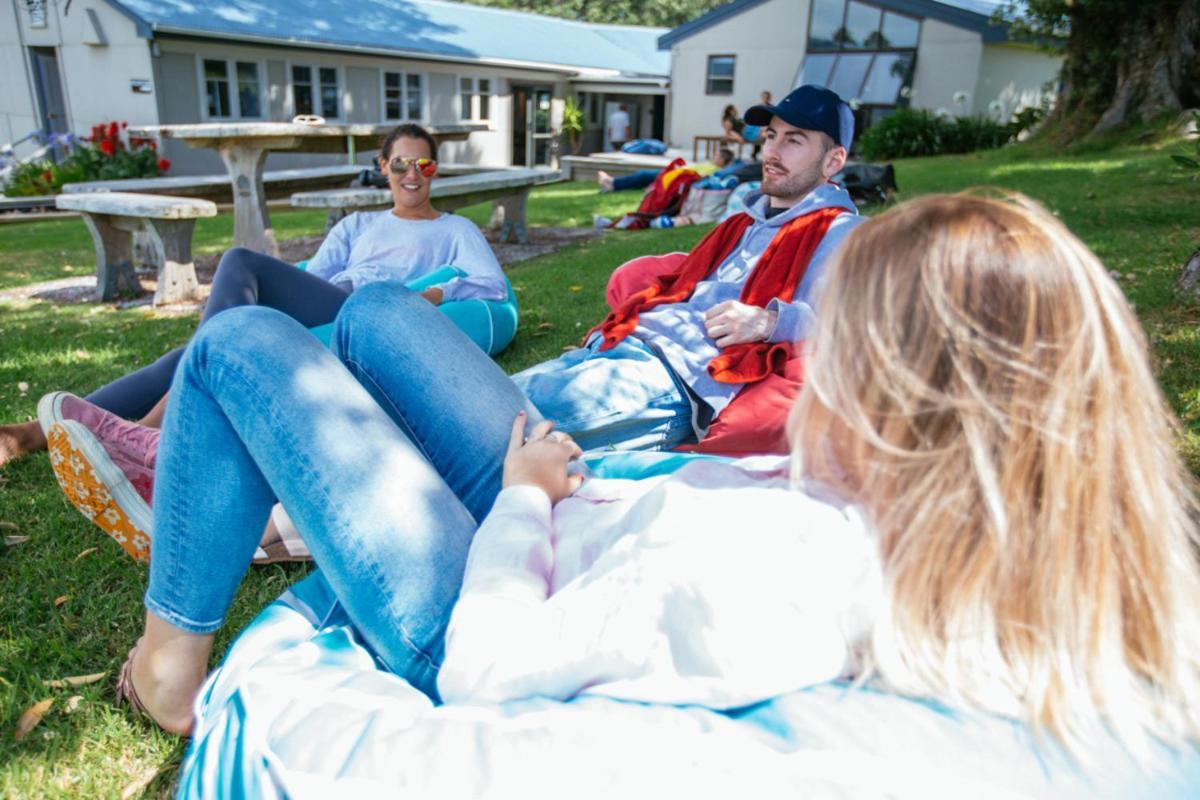 Waiheke Backpackers Hostel Onetangi Екстериор снимка