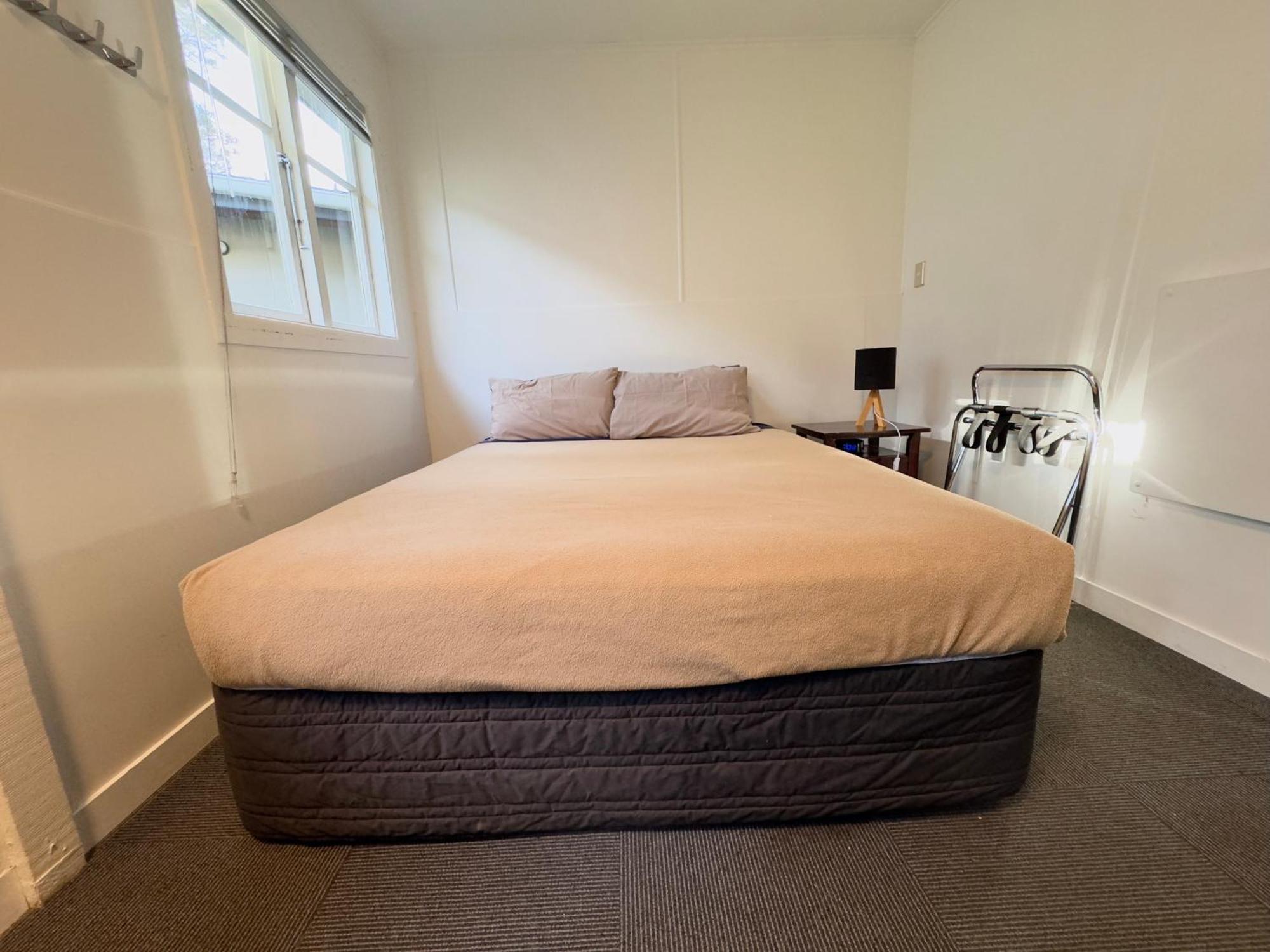 Waiheke Backpackers Hostel Onetangi Екстериор снимка