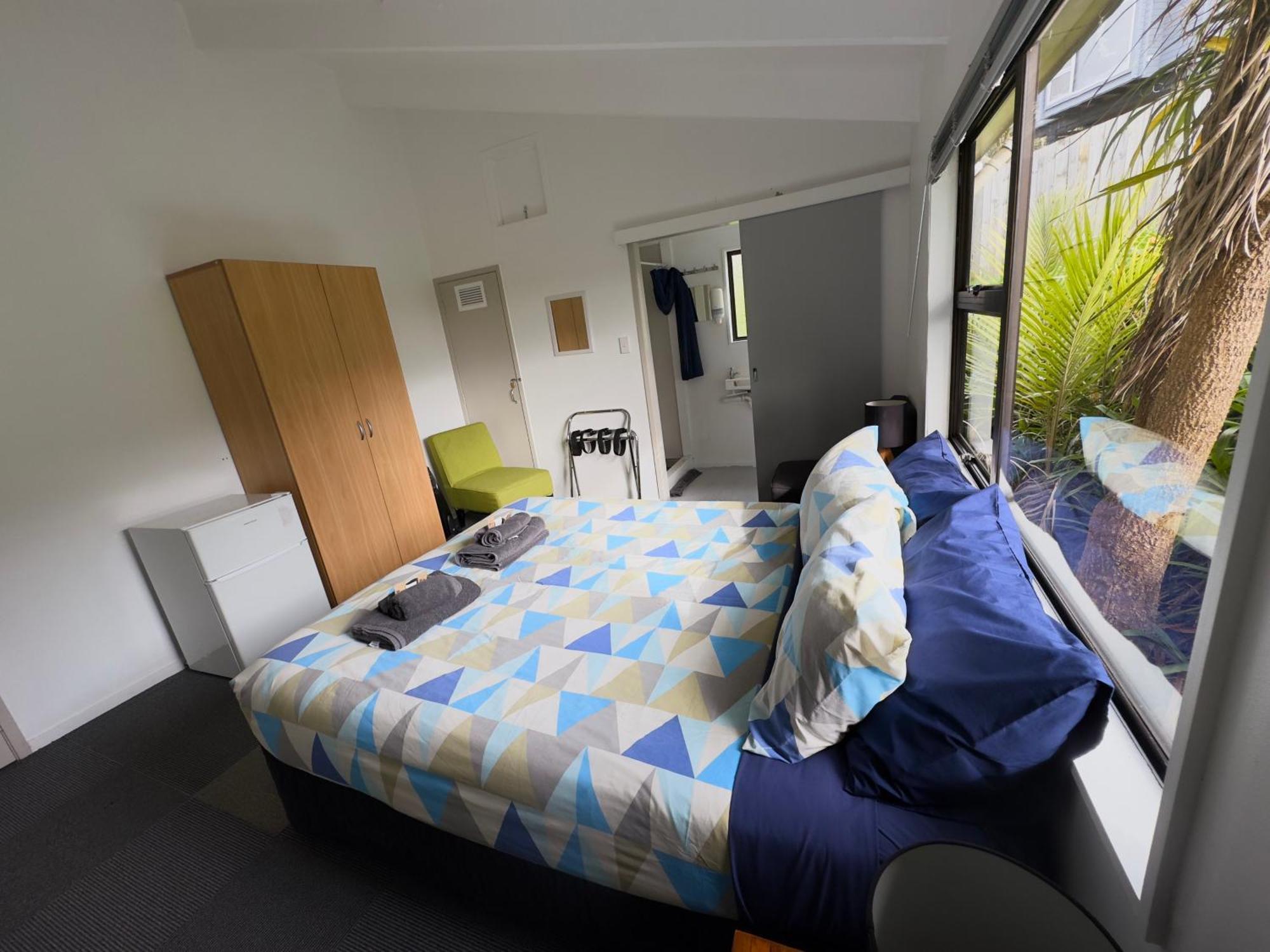 Waiheke Backpackers Hostel Onetangi Екстериор снимка