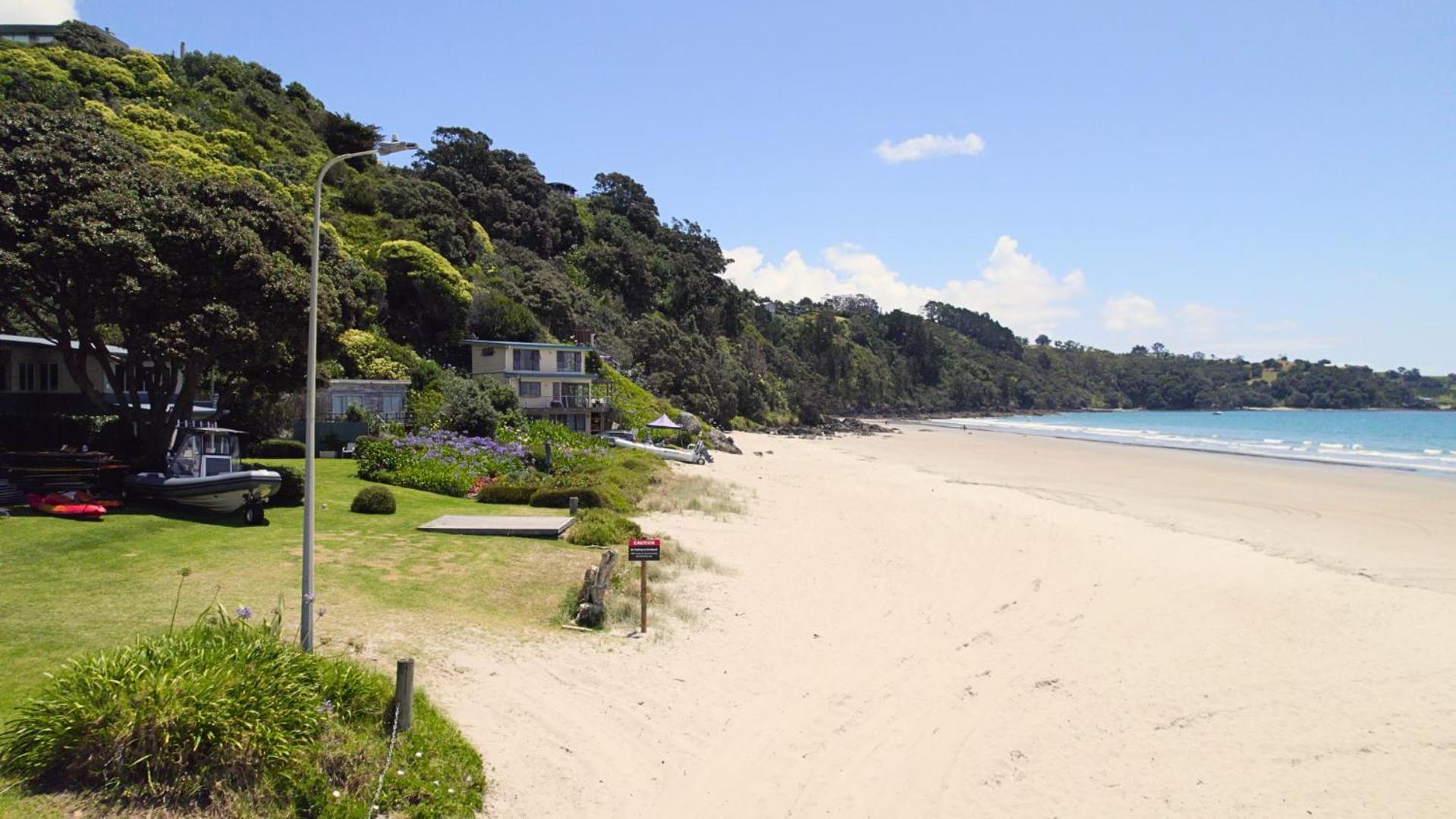 Waiheke Backpackers Hostel Onetangi Екстериор снимка