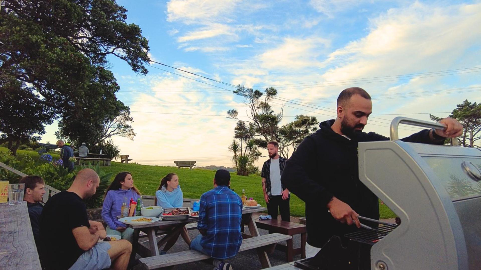 Waiheke Backpackers Hostel Onetangi Екстериор снимка