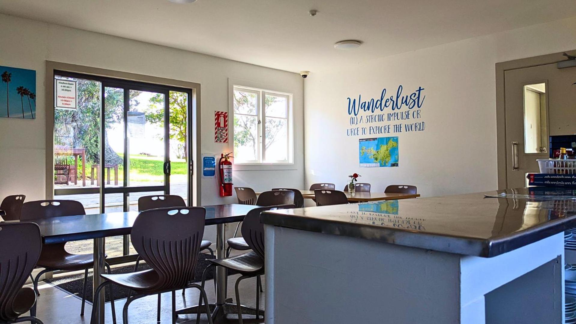 Waiheke Backpackers Hostel Onetangi Екстериор снимка