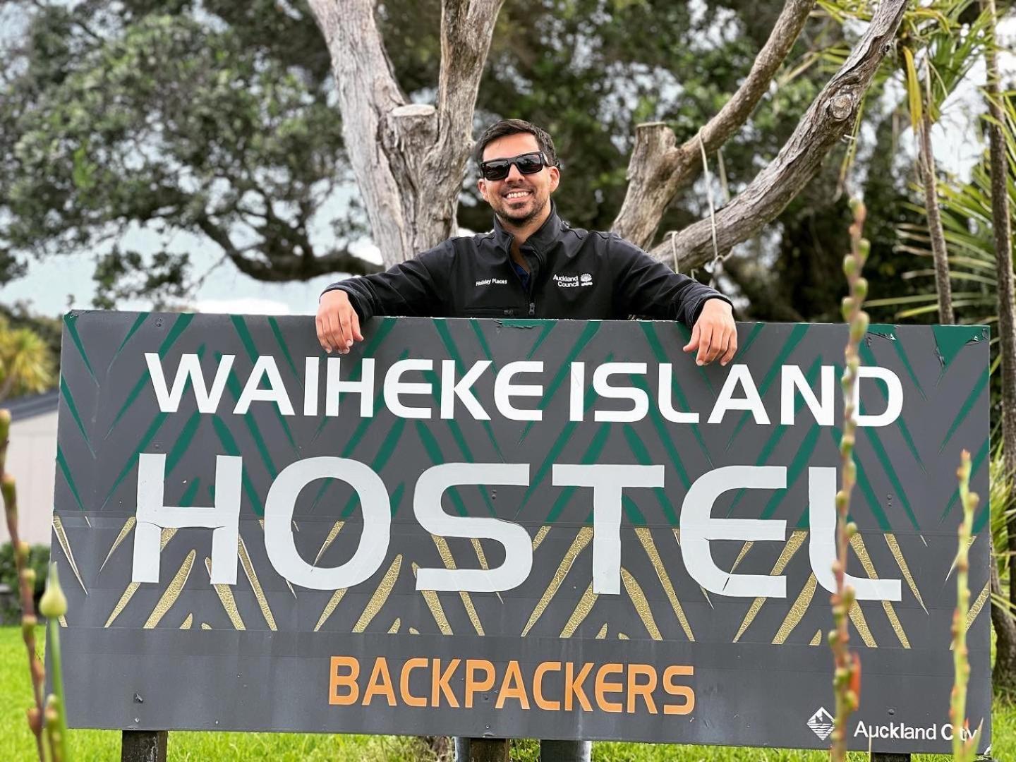 Waiheke Backpackers Hostel Onetangi Екстериор снимка